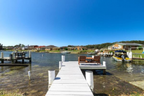 Bayt Baytak, Sussex Inlet